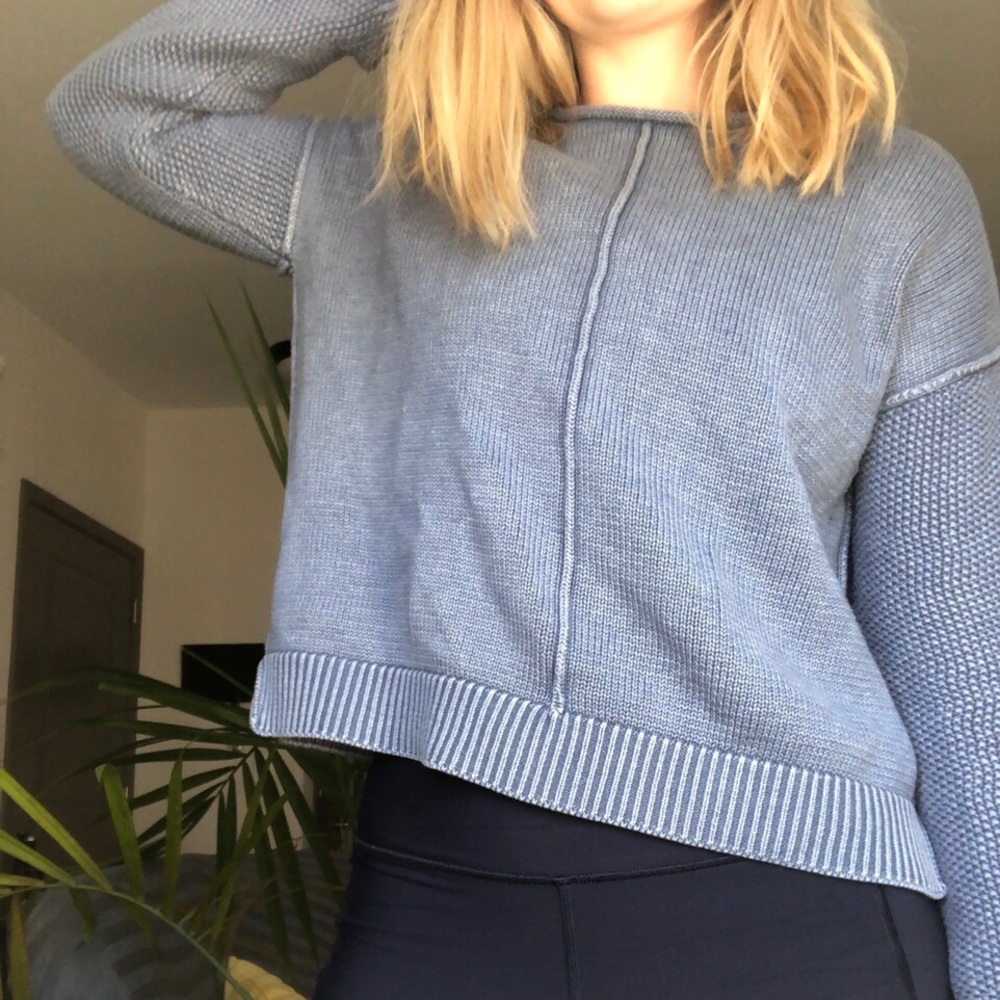 Blue Sweater - Picture 2 of 4